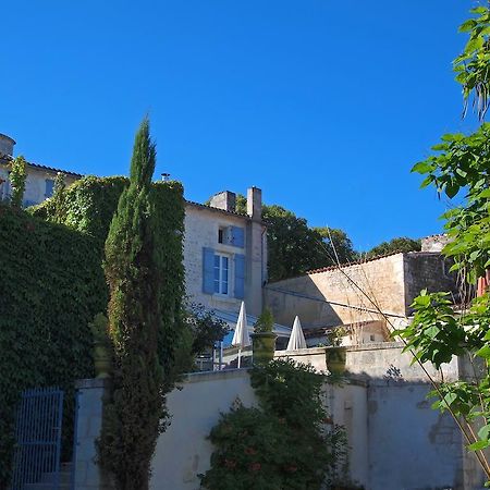 Maison D'Alienor Taillebourg  Exterior foto